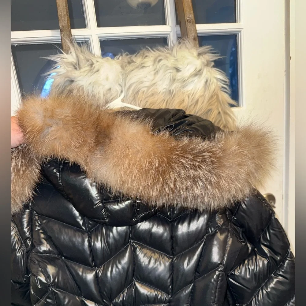 Moncler Black Jacket with Comic Strip Lining - Picture 4 of 8